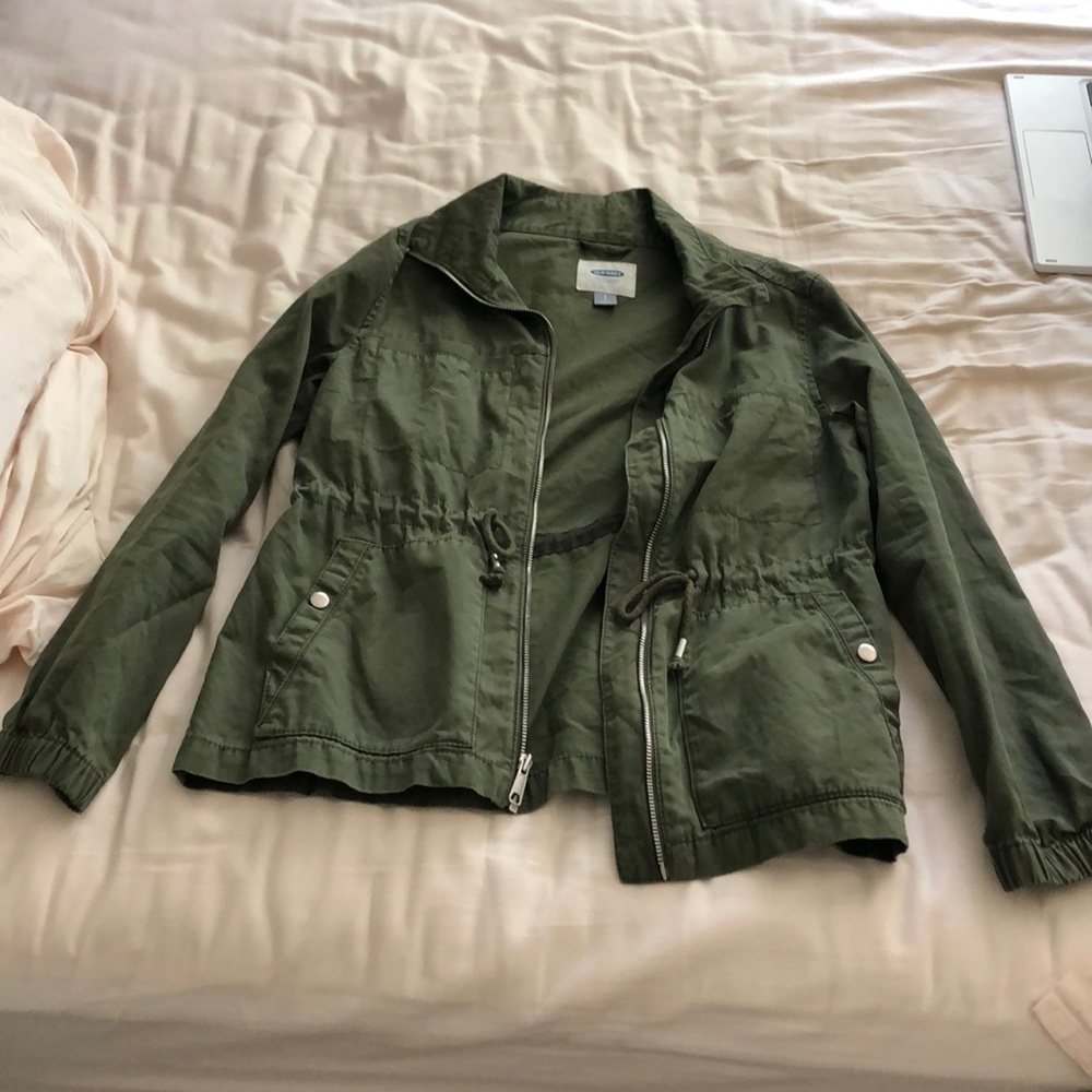old navy army green jacket (price negotiable)